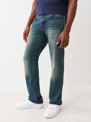 True Religion Item Ricky Super T Flap 34In Qt Hs Gotham Grind Dark Wash
