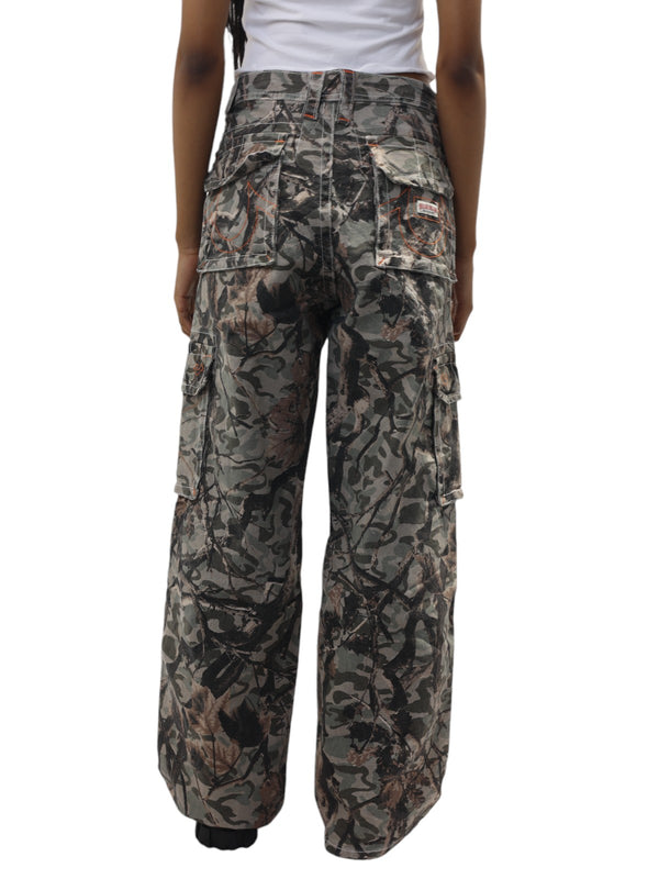 True Religion Bobbi Cargo Pants Ladies Baggy Hunting Camo