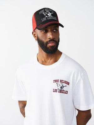 TRUE RELIGION CAP CRYSTAL TR BUDHHA TRUCKER JET BLACK-TRV RED